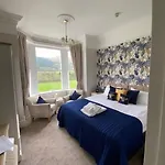 Vendégház Link House 4*