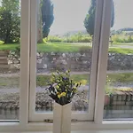 Vendégház Link House