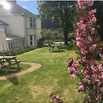 Link House Vendégház 4*