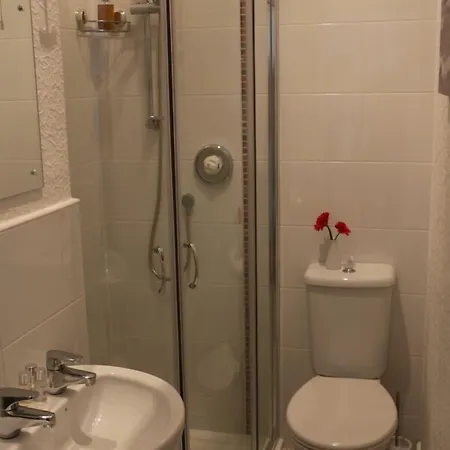 Guest house Link House