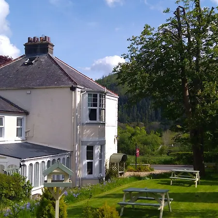 Link House 4*